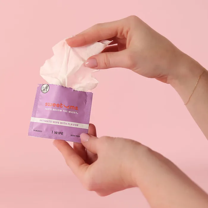Vibrators Sweetums Flavored Intimate Wipes Sweetums