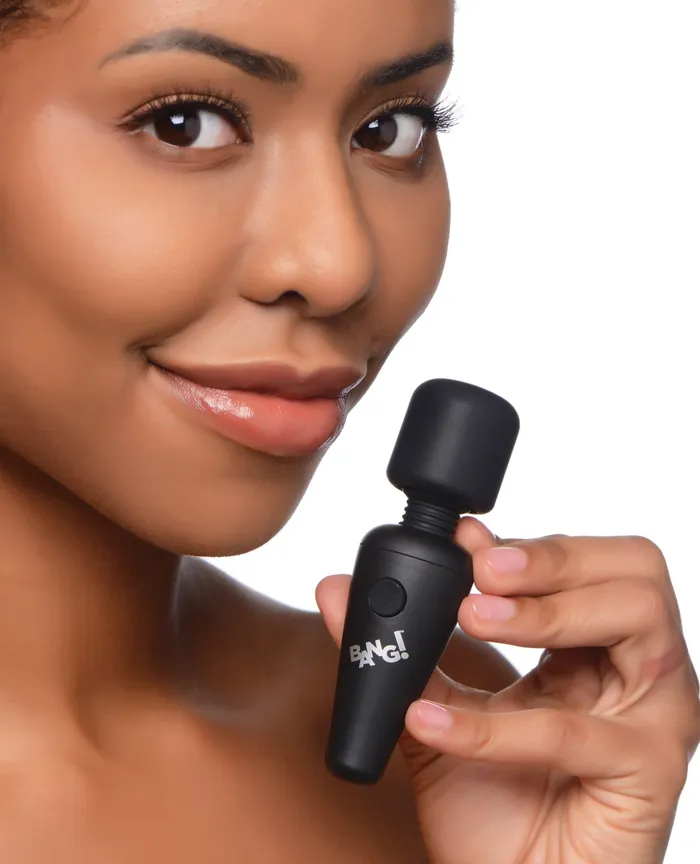 XR Brands Bang 10X Vibrating Mini Silicone Wand Female Sex Toys